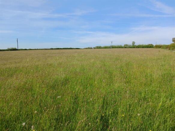 Land, in East Taphouse, £175,000
