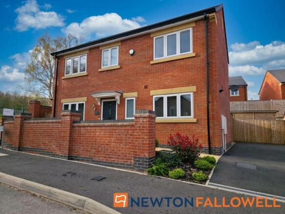 3 bed property, in Colliery Close, £225,000
