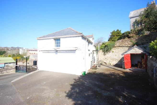 3 bed property, in The Plot, £150,000
