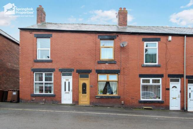 2 bed property, in Raley Street, £102,500