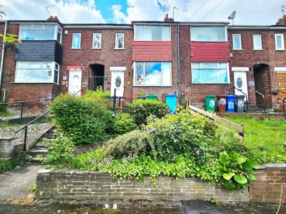 3 bed property, in Woodlands Road, £240,000