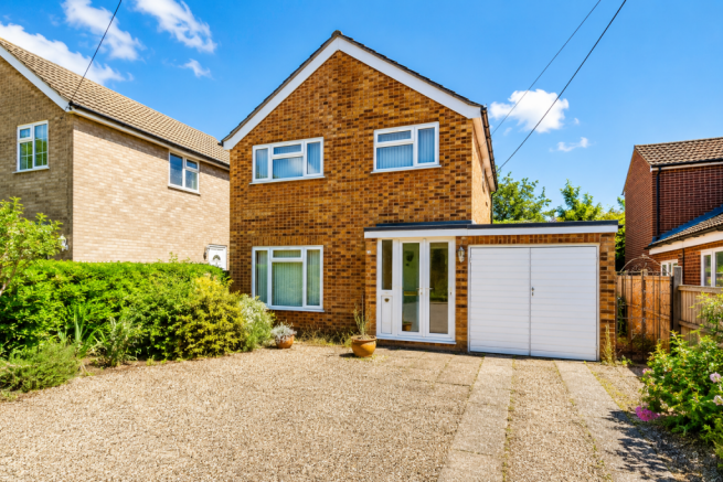 3 bed property, in King Edwards Rise, £650,000