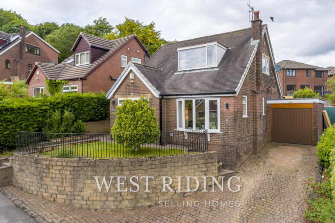 4 bed property, in Sunfield Lane, £400,000