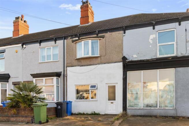 2 bed property, in Lambert Road, £85,000