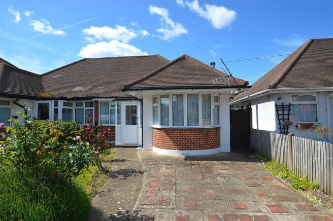 2 bed property, in Argyle Avenue, £525,000