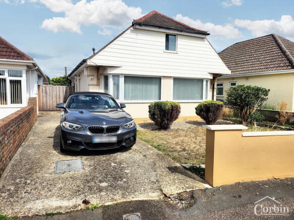 2 bed property, in Durdells Avenue, £367,000