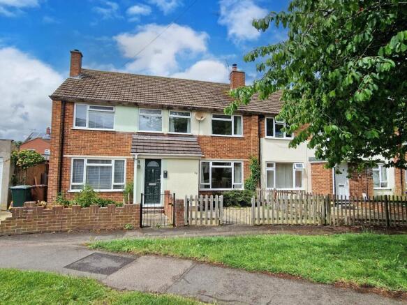 3 bed property, in Linden Road, £299,950