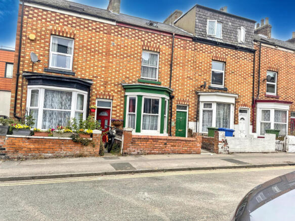 Land, in 16 Barwick Street, £70,000