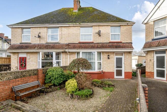3 bed property, in Coronation Street, £315,000