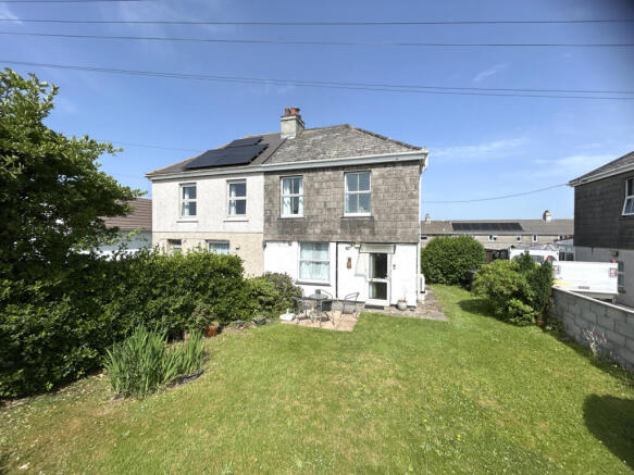 3 bed property, in Treskewes Estate, £189,950