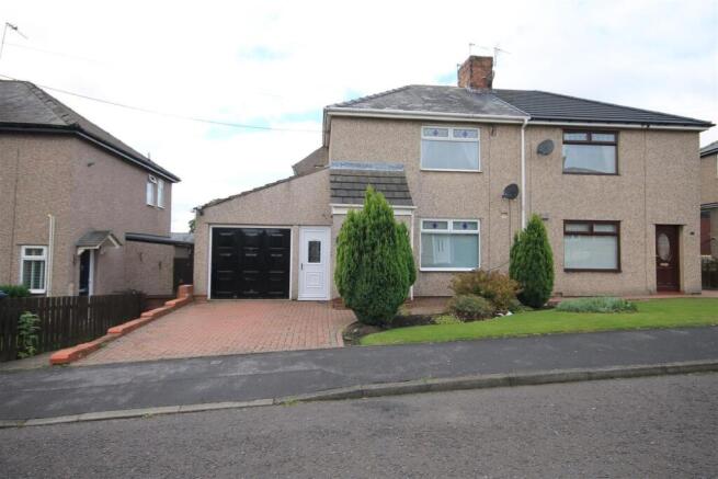 3 bed property, in The Grove, £99,950