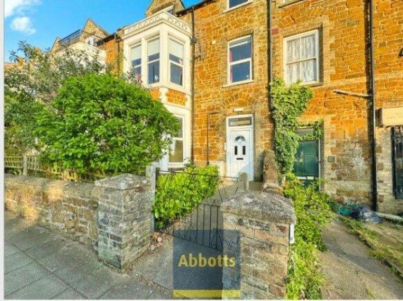 Studio, in Westgate, £450,000