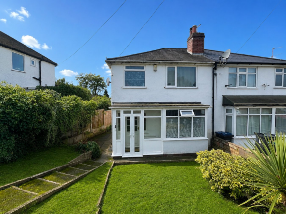 4 bed property, in Hunton Hill, £225,000