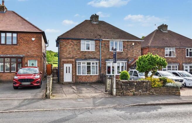 3 bed property, in Kilbourne Road, £235,000