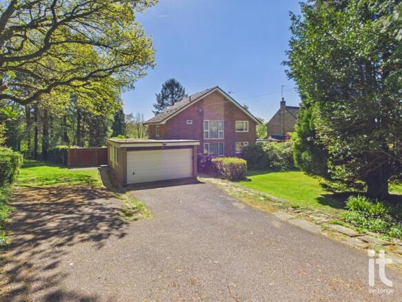 4 bed property, in Wall End, £775,000