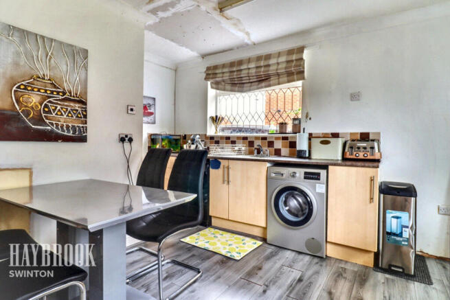 3 bed property, in Brunswick Street, £170,000