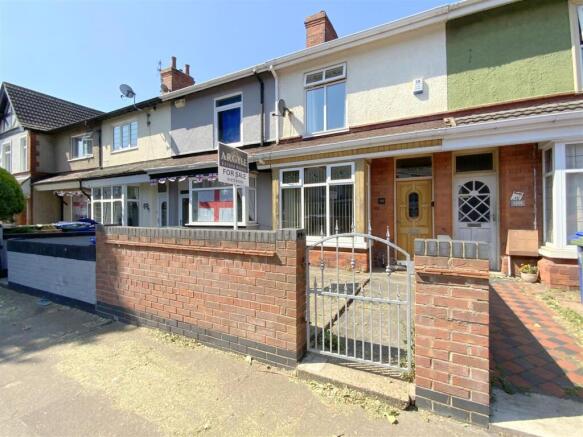 3 bed property, in Humberstone Road, £72,000