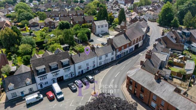 3 bed property, in Church Street, £300,000