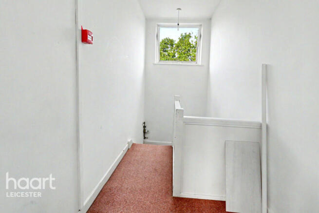 3 bed property, in Gotham Street, £325,000