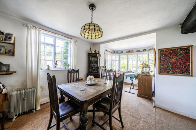 5 bed property, in Cumnor Road, £900,000