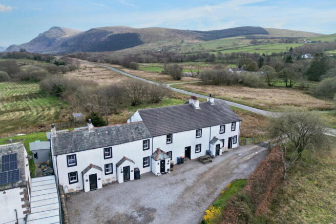 6 bed property, in Kinniside, £775,000