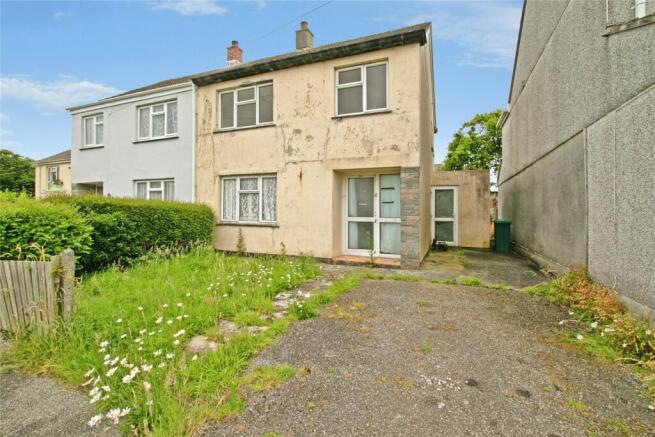 3 bed property, in Parkengear Vean, £155,000