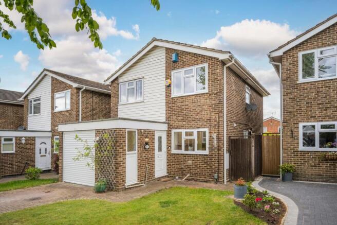 4 bed property, in Welby Crescent, £535,000