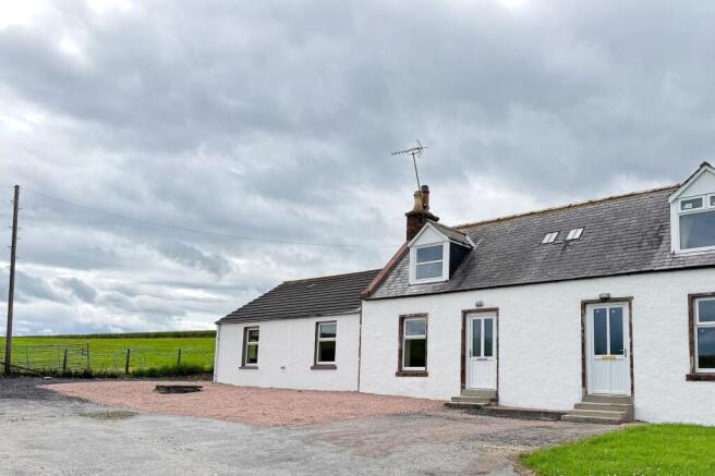 3 bed property, in 1 Thorneybank Cottages, £150,000