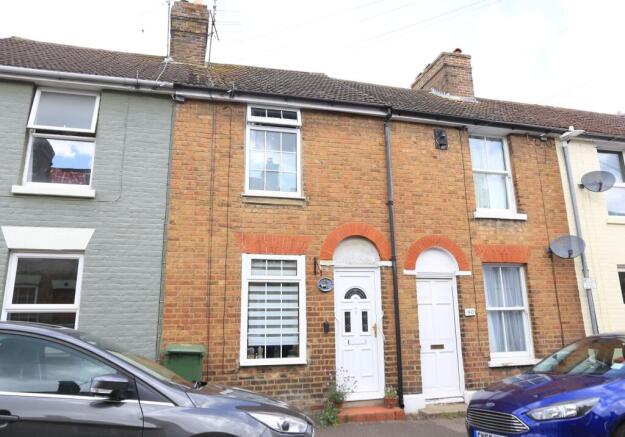 3 bed property, in St Johns Road, £285,000