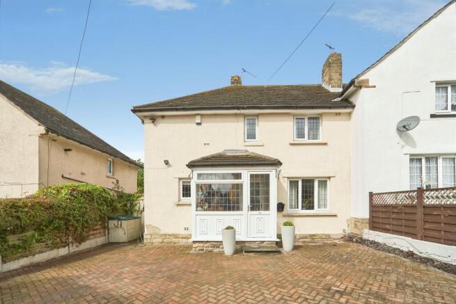 3 bed property, in Primrose Bank, £260,000