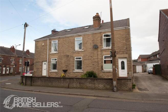 5 bed property, in Firth Road, £255,000