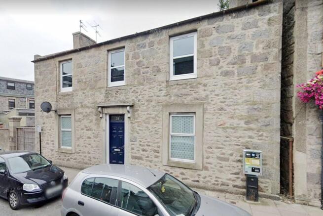 2 bed property, in 37, £64,000