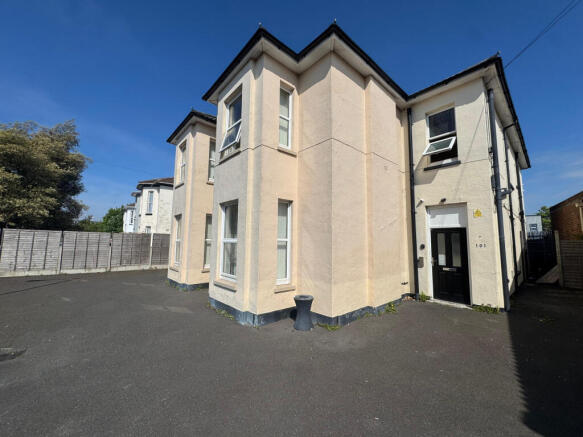 6 bed property, in 101 Southcote Road, £310,000