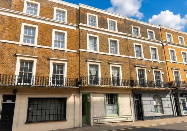 1 bed property, in 34C Harmer Street, £60,000
