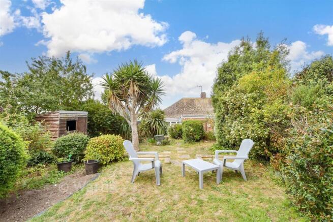 2 bed property, in Grummock Avenue, £280,000
