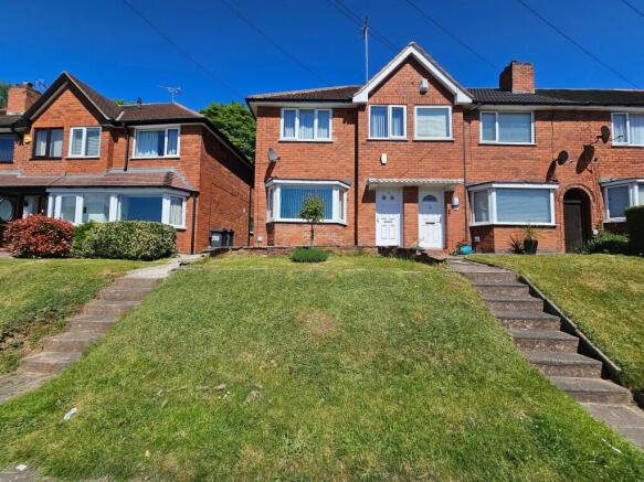 3 bed property, in Beeches Road, £215,000
