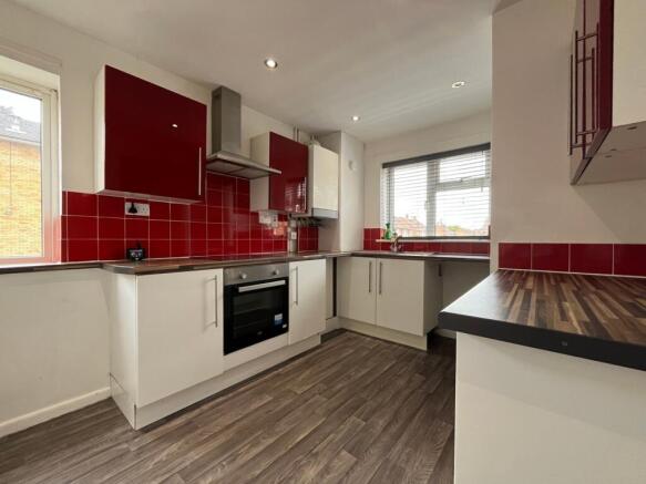 2 bed property, in Paston Ridings, £110,000