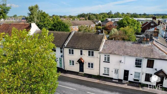 3 bed property, in Christchurch Road, £370,000
