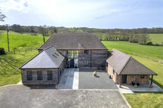 4 bed property, in Street End Lane, £2,000,000