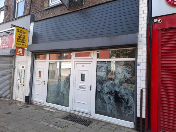 2 bed property, in Seaforth Road, £125,000