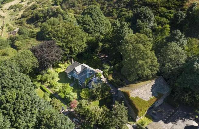 3 bed property, in Sunset, £275,000