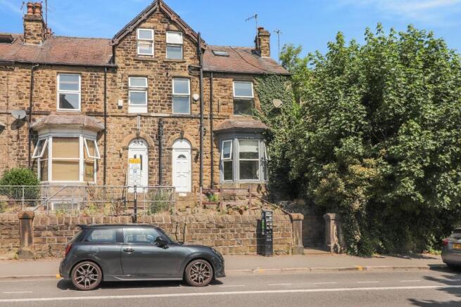 5 bed property, in Ecclesall Road, £325,000