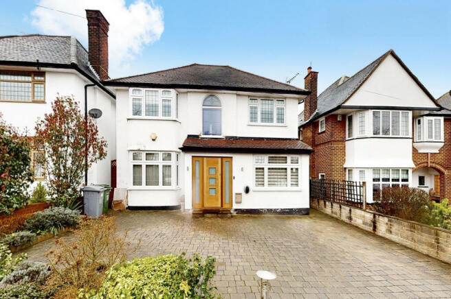 4 bed property, in Pebworth Road, £1,290,000
