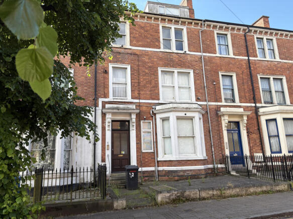 6 bed property, in Hartington Street, £180,000