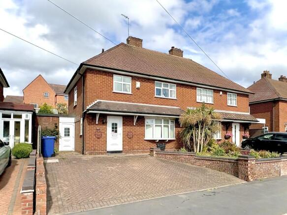 3 bed property, in Stickley Lane, £240,000