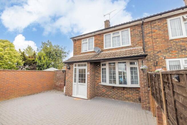 3 bed property, in Monksfield Way, £465,000