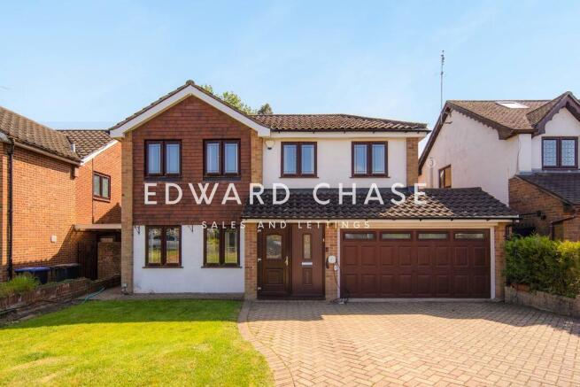 5 bed property, in Great Owl Road, £1,300,000