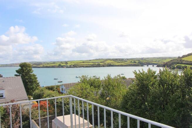 4 bed property, in Egerton Road, £1,150,000