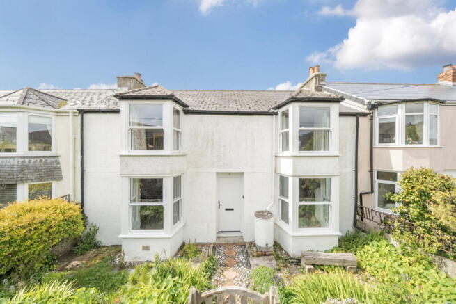 3 bed property, in Lafrowda Terrace, £367,500
