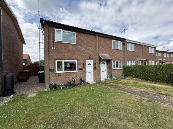 2 bed property, in 58 Coastline Village, £40,000